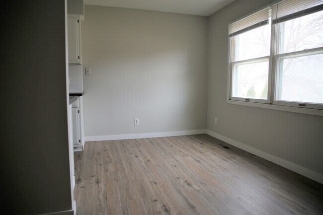 Dining Room - 16955 Garcia Way W