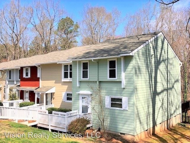 Primary Photo - 5454 Pine Top Cir