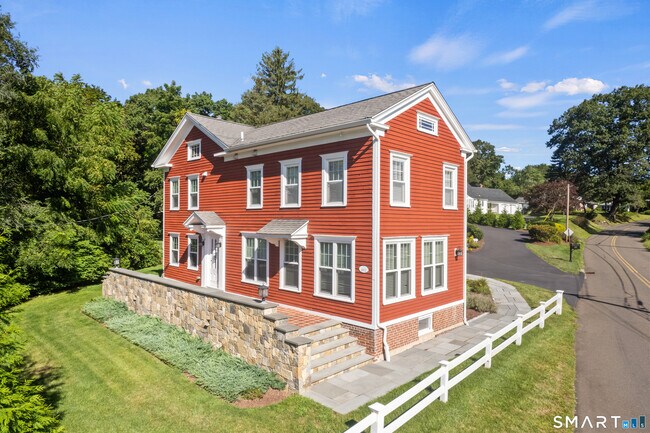 Foto del edificio - 2222 Ridge Rd