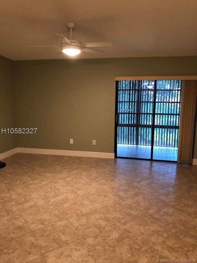Building Photo - 9430 S Belfort Cir