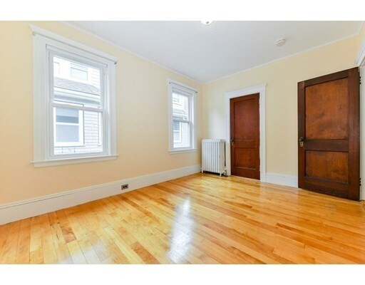 Foto del edificio - 652 South St
