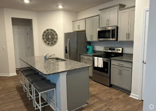 Building Photo - Room in Townhome on Murray Br Dr