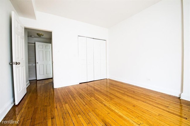 Foto del edificio - 5732 W Washington Blvd