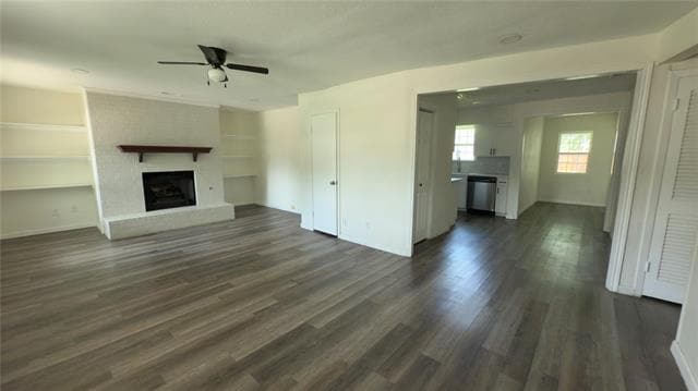 Foto del edificio - 913 Rosewood Hills Dr
