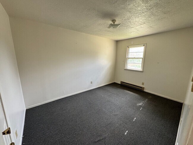 Foto del edificio - 2/1 Duplex inside city of Shelby, nc
