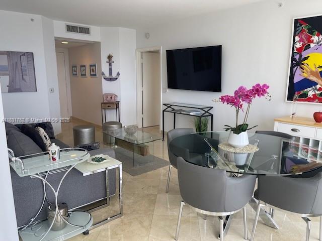 Building Photo - 4779 Collins Ave