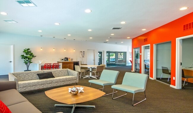 Building Photo - Skyview Apartment Homes