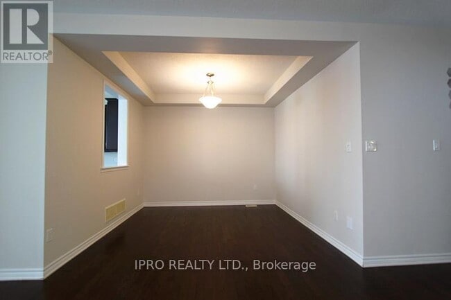 Building Photo - 335 Emmett Landing