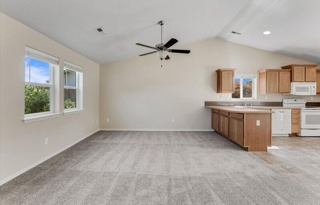 Foto del edificio - 3525 W 10th Ct