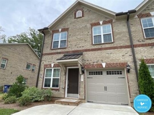 Foto principal - 837 Silver Leaf Dr