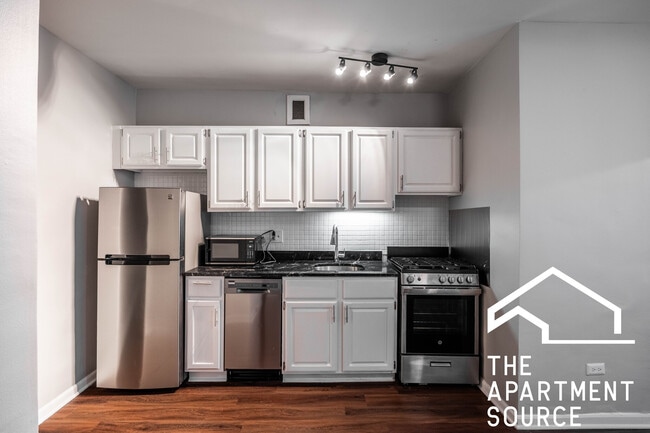 Foto del edificio - 1200 N La Salle Dr