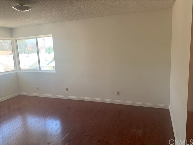 Building Photo - 146 W Marshall St