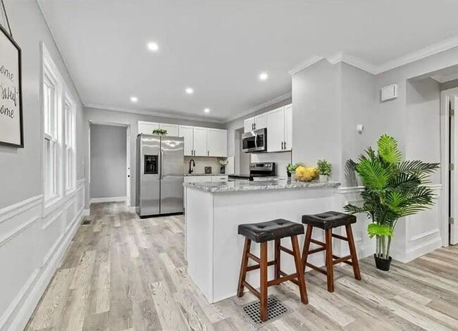 Photo - 212 Greene St Apartment