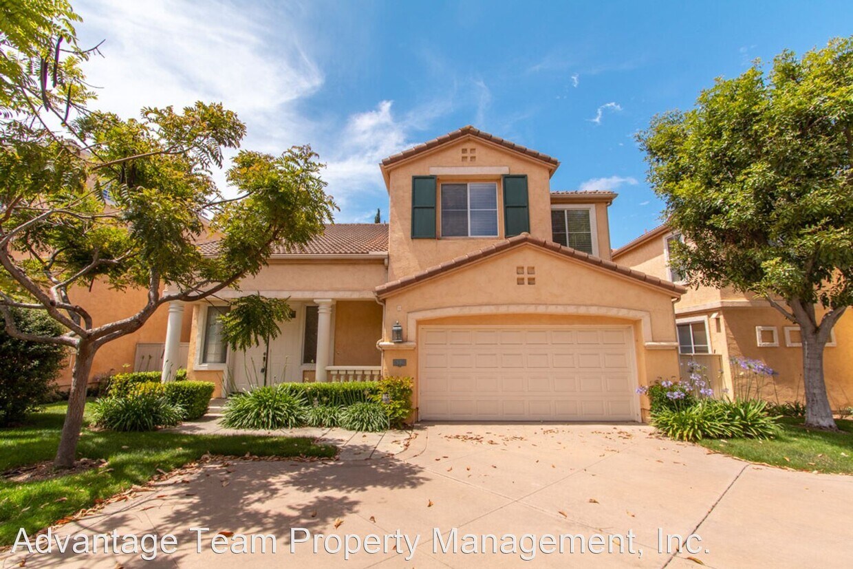 Primary Photo - 3 br, 2.5 bath House - 5321 Renaissance Av...