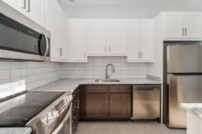 Interior Photo - Railyard Flats