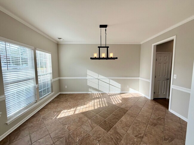 Foto del edificio - 4818 Summerside Dr