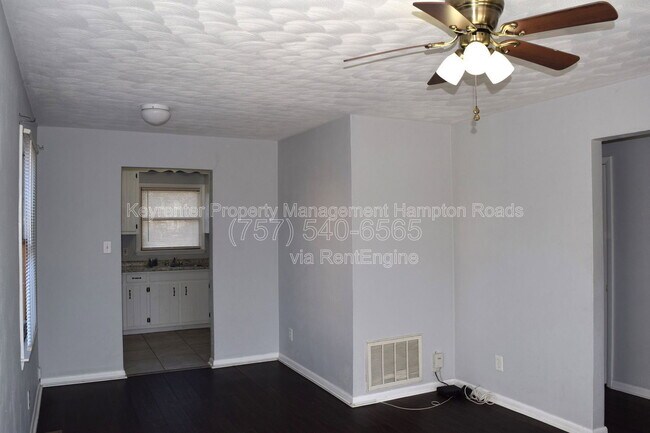 Foto del edificio - 215 A Settlers Landing Road