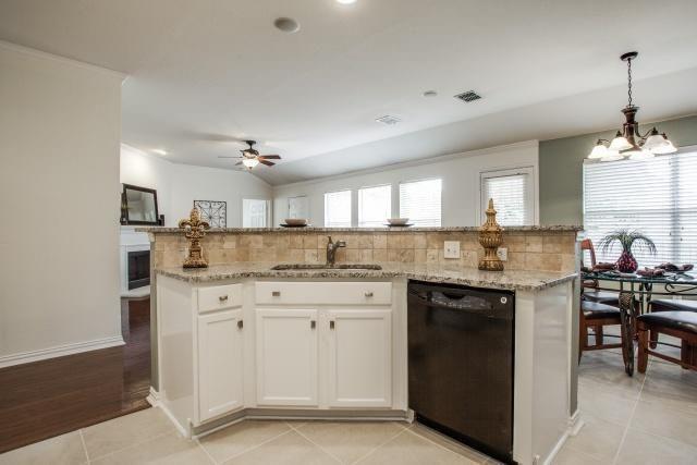 Foto del edificio - 8408 Brown Stone Ln
