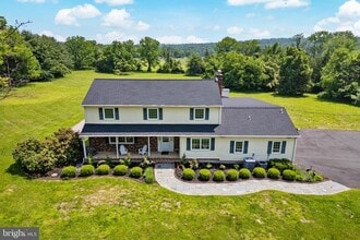 Building Photo - 1602 Harbourton Rocktown Rd
