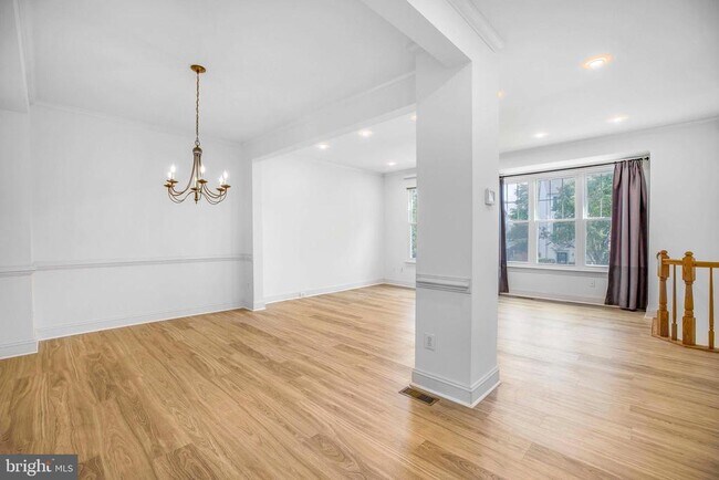 Foto del edificio - 43782 Brookline Terrace