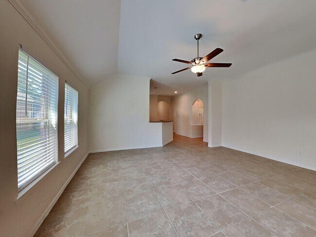 Building Photo - 1704 Juniper Knoll Way