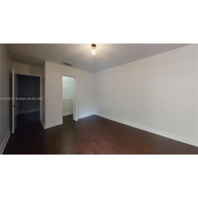 Building Photo - 11212 SW 132nd Ct W