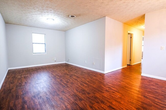 Building Photo - 119 St Andrews Ct