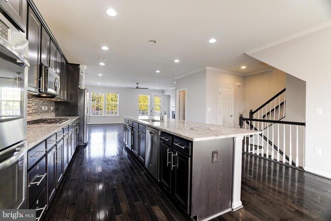 Building Photo - 21493 Willow Breeze Sq