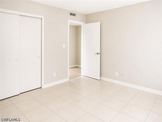 Foto del edificio - 5410 16th Pl SW