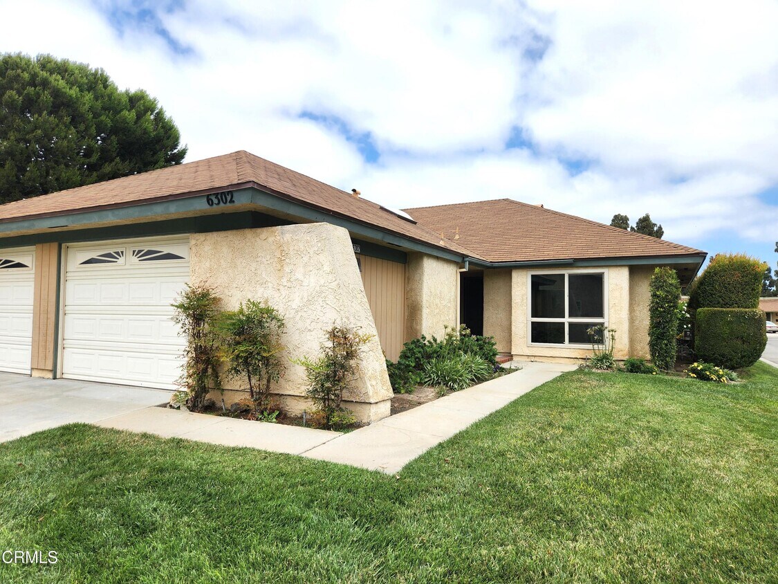 Primary Photo - 6302 Village 6
