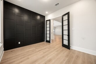 Building Photo - 734 Platinum Stone Ln