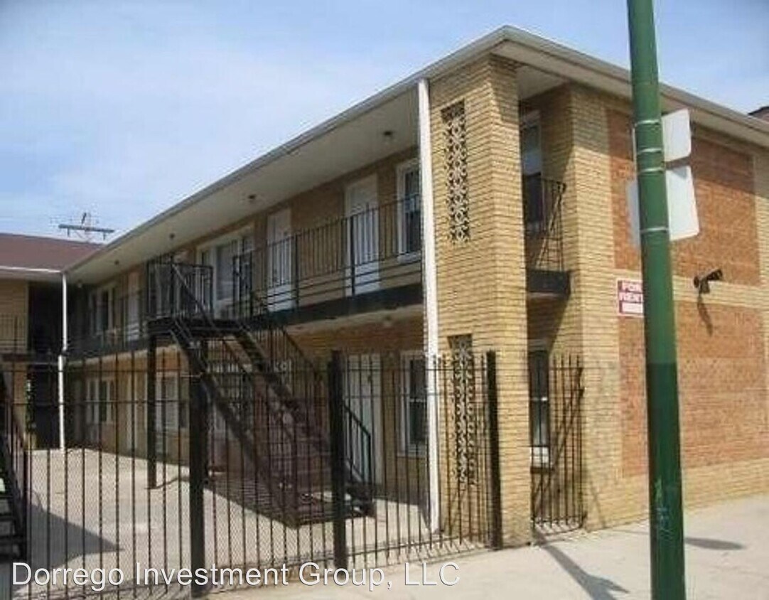 Primary Photo - 3110 W 59th St