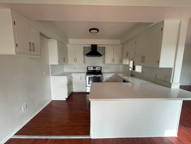 Foto del edificio - 7701 Saint Bernard St