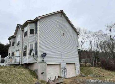 Building Photo - 570 Airport Rd