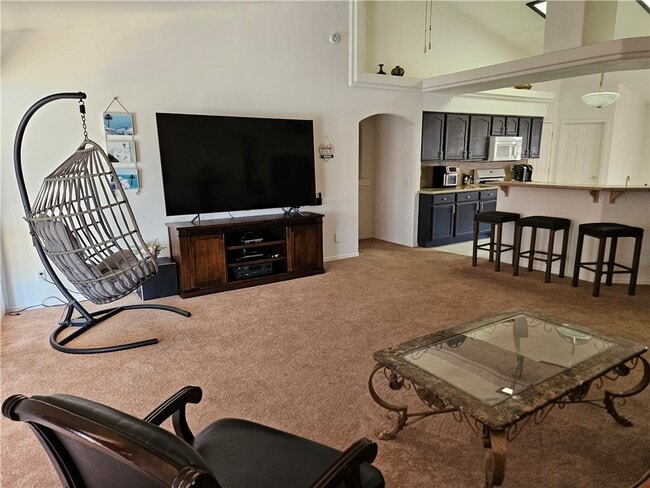 Building Photo - 2048 E Lago Grande Bay