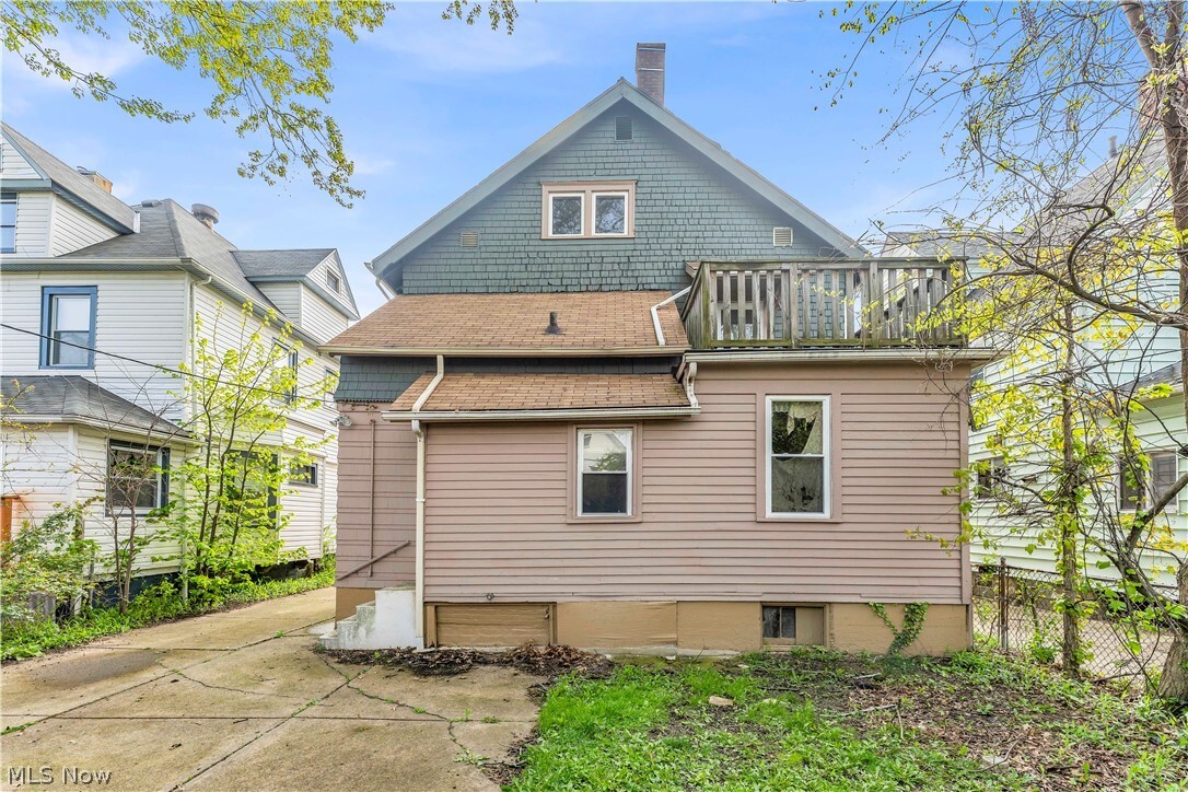 Building Photo - 2018 W 100th St
