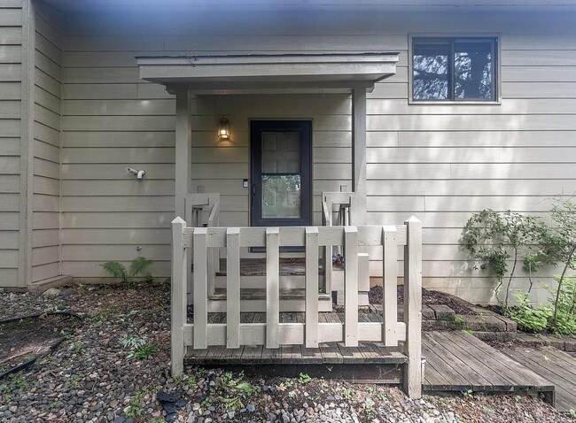 Building Photo - 8290 Tamarack Trl