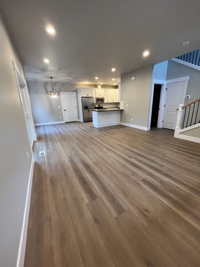 Building Photo - New Construction 3 Bedroom 2.5 Bath Newber...