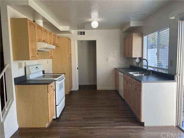 Building Photo - 6802 Pritchard Way
