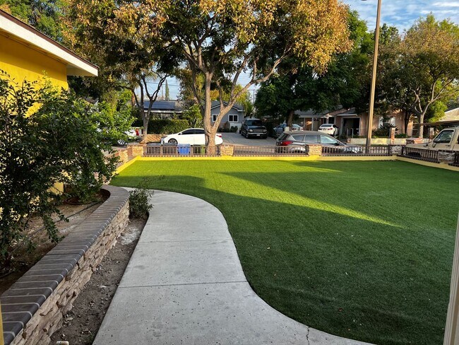 Foto del edificio - 3 bed, 2 bath single story home