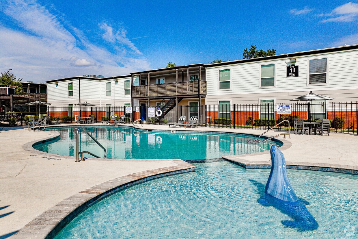 Foto principal - Montabella at Oak Forest