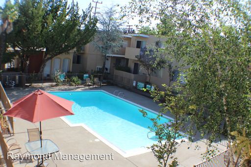 Foto del edificio - 5971 Lake Crest Way
