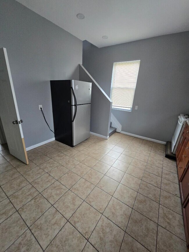 Foto del edificio - 148 N Dade Ave