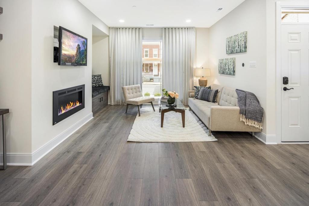 Foto principal - 311 W South St