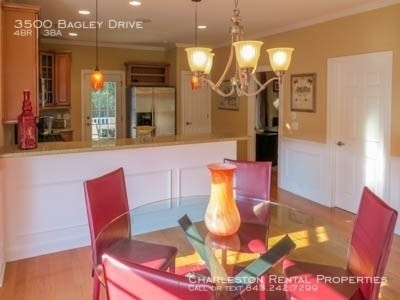 Building Photo - 3500 Bagley Dr