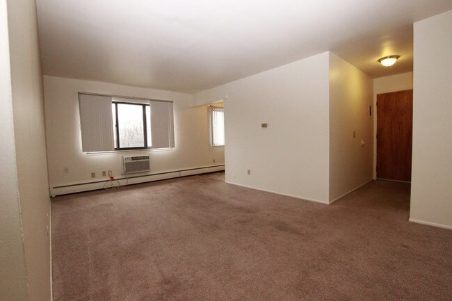Foto del edificio - 211 S Waverly Rd