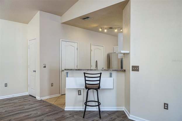 Building Photo - 10539 Villa View Cir