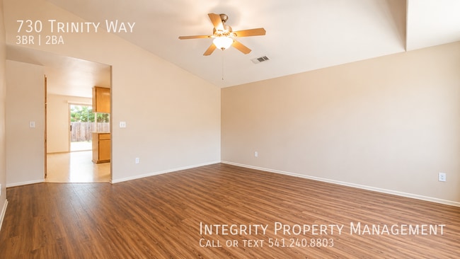 Building Photo - 730 Trinity Way