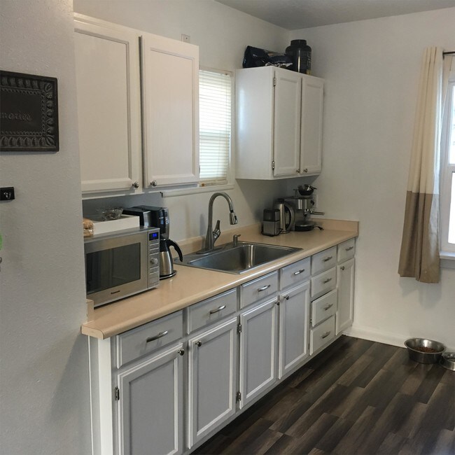 Building Photo - 8405 S 830 E