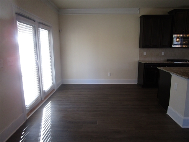 Foto del edificio - 37 Victoria Heights Ln